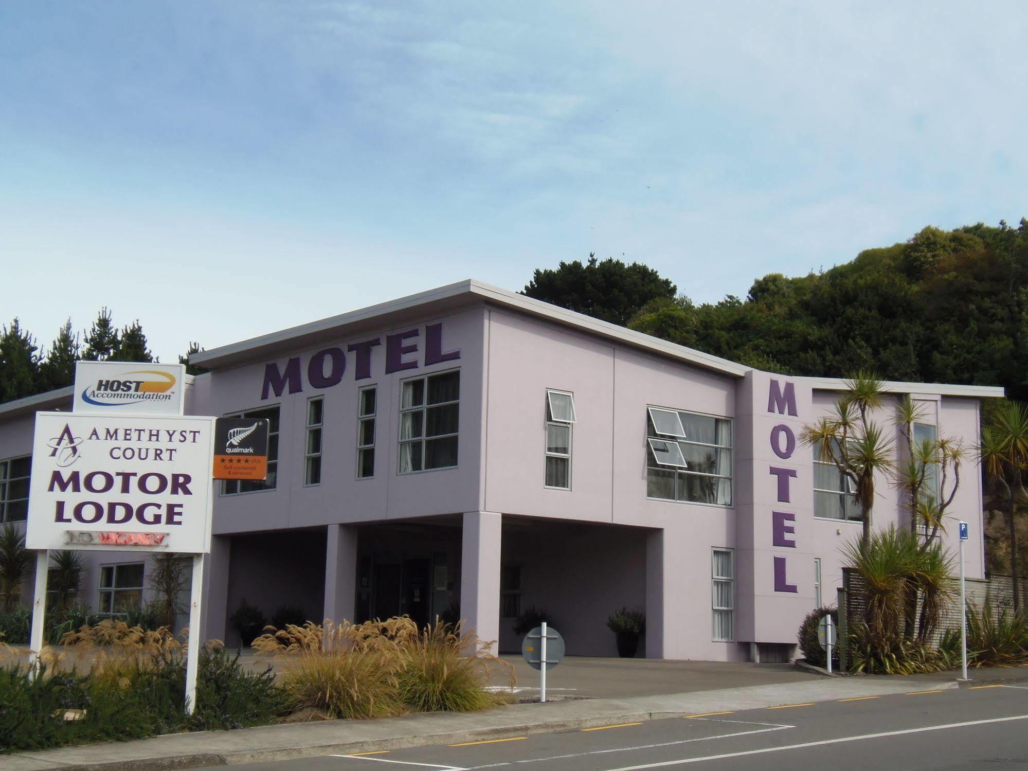 Amethyst Court Motor Lodge Порируа Екстериор снимка