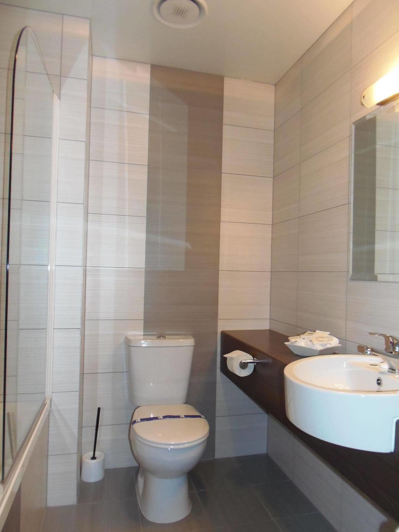Amethyst Court Motor Lodge Порируа Екстериор снимка