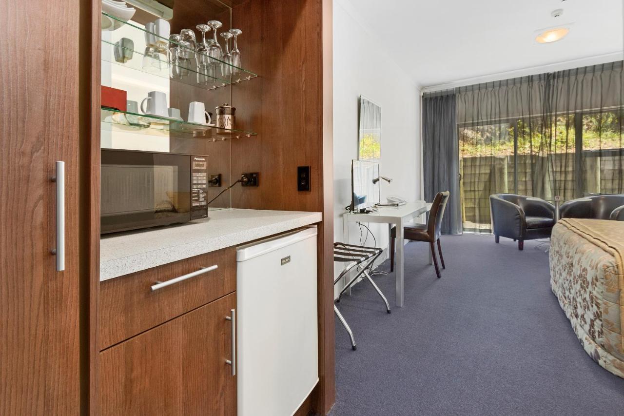 Amethyst Court Motor Lodge Порируа Стая снимка