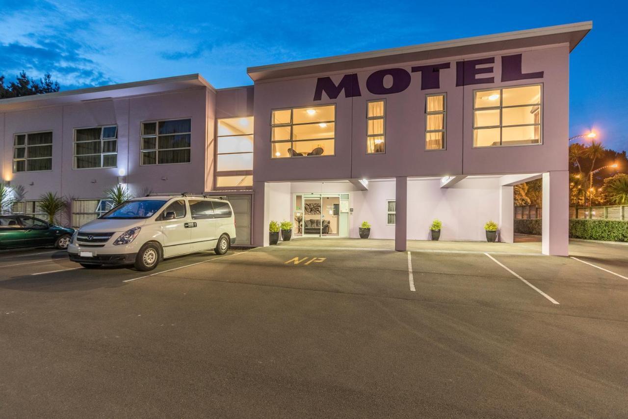 Amethyst Court Motor Lodge Порируа Стая снимка